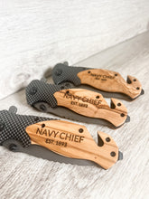 Load image into Gallery viewer, NAVY CHIEF Engraved Knife
